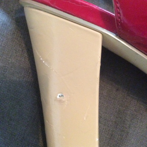 Nine West - Picture 3 of 4